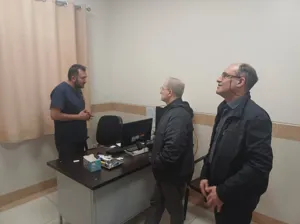 دیدار رئیس مرکز بهداشت استان از مراکز سلامت شبانه‌روزی تبریز یک و دو