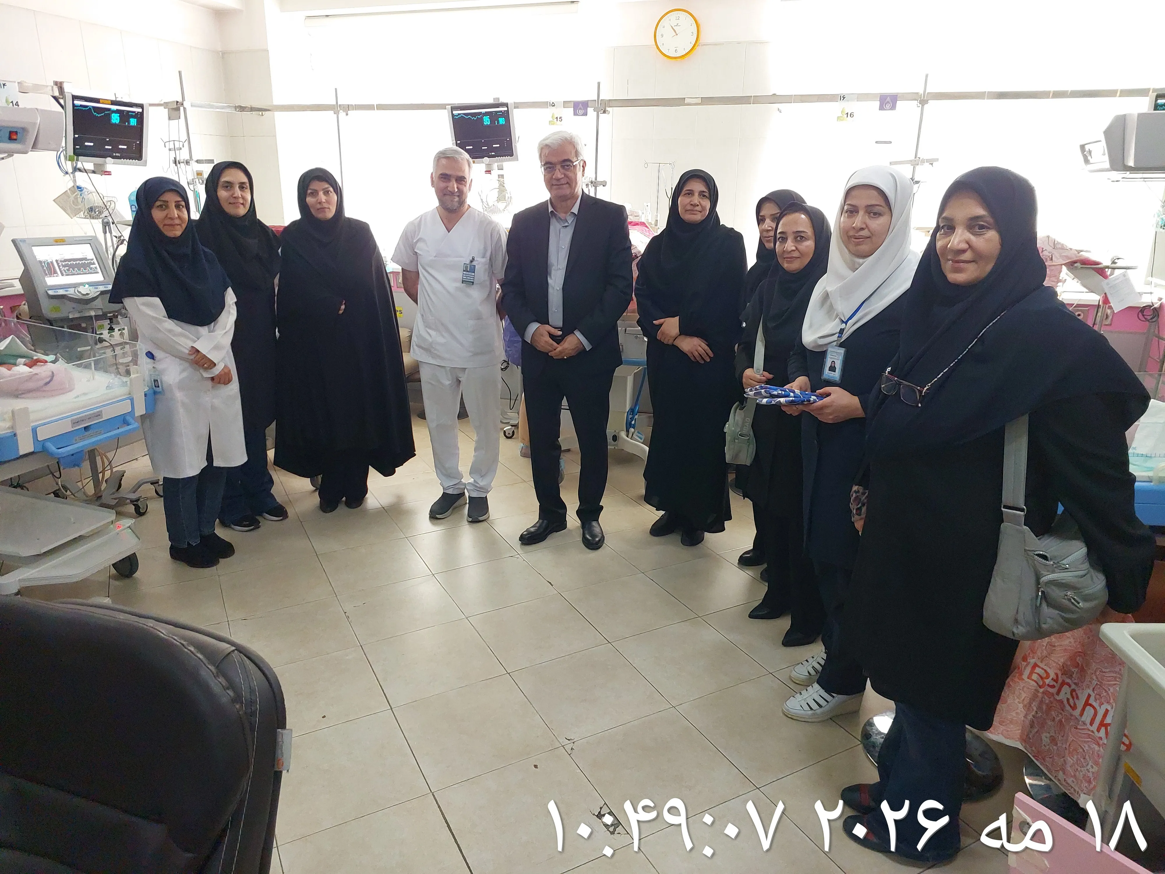 گرامیداشت هفته ملی جمعیت با تقدیر از مادران و نوزادان در بیمارستان‌های تبریز