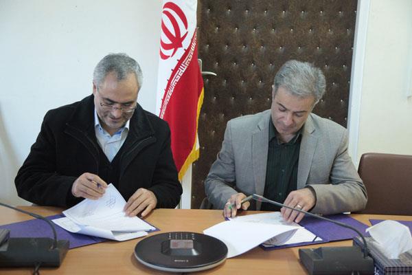 عقد تفاهم نامه همکاری مرکز بهداشت استان با سازمان بهزیستی استان آذربایجان شرقی