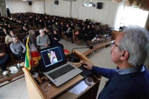 سمینار سلامت مادر و نوزاد ، ترویج تغذیه با شیر مادر