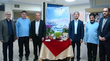 رئیس دانشگاه علوم پزشکی تبریز از ستاد بسیج سلامت نوروزی معاونت بهداشت بازدید کرد.