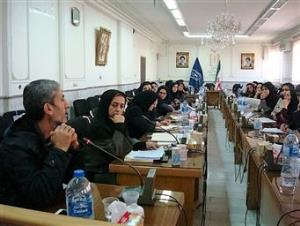 برگزاری نشست فصلی گروه سلامت نوجوانان، جوانان و مدارس در مرکز بهداشت استان آذربایجان شرقی 