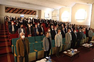 کادر بهداشت  و درمان در طول دوران مقابله با کرونا جشنواره‌ای از انسانیت را نشان دادند