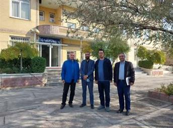 دکتر کامران صادقی و مهندس جدی از شبکه بهداشت و درمان میانه بازدید کرد.