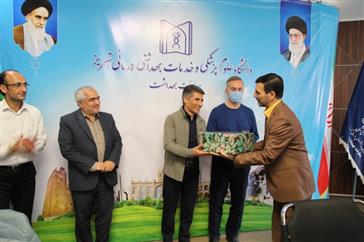 گزارش تصویری مراسم بازنشستگی آقای احد شهنامی کارشناس مسئول آزمایشگاه