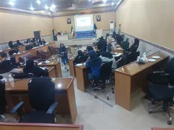 جلسات آموزشی پیشگیری از غرق‌شدگی کاهش خطر دربلایا و حوادث در شهرستان‌ها